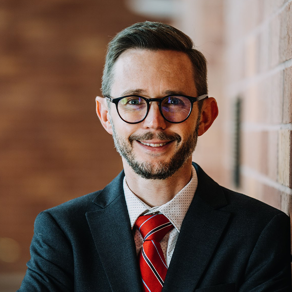 photo of Dr. Chris Baumgartner