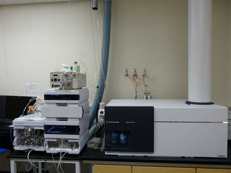 UHPLC / Q-TOF MS (2021)