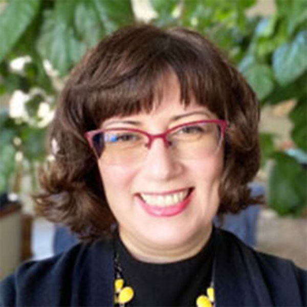 Ioana Cionea.