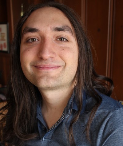 A photo of Stefan Laos.