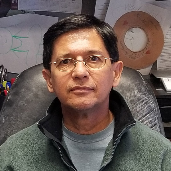 Mauricio Carvallo.