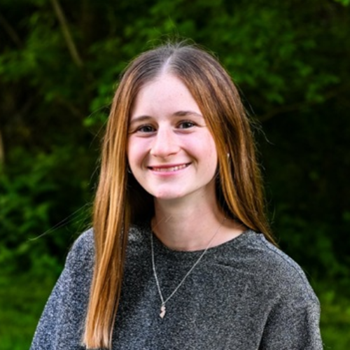 Picture of Lauren Burge.