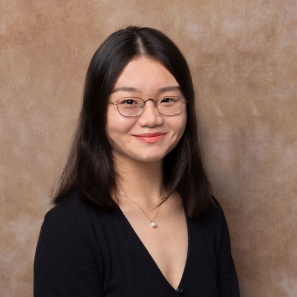 Picture of Yihan Wang.