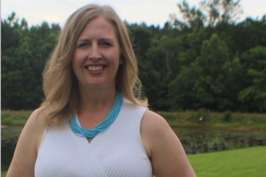 Headshot of Sarah Little