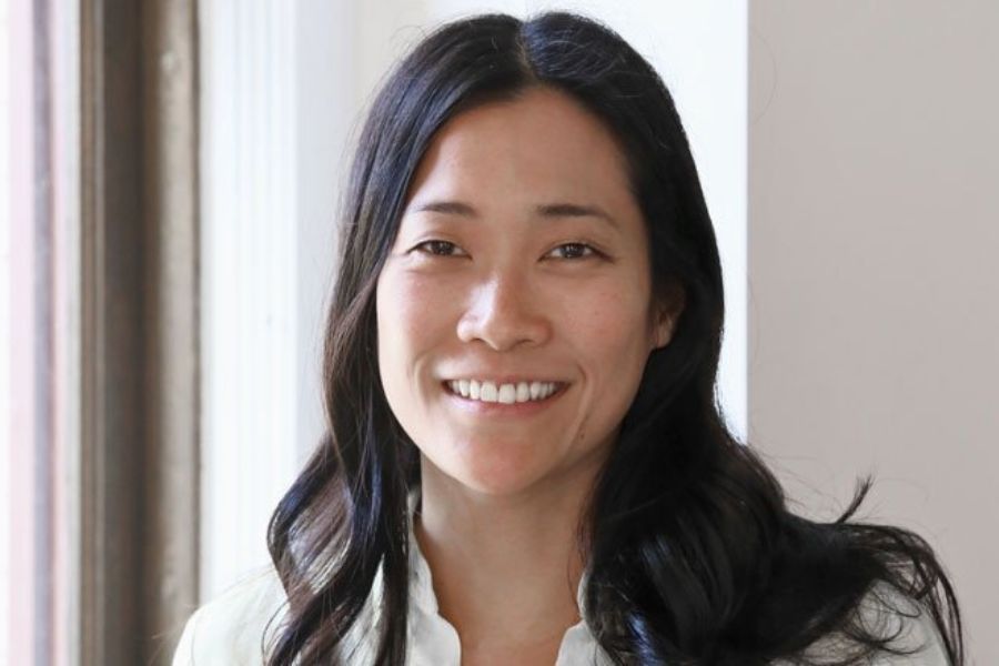 Headshot of Irene Hwang