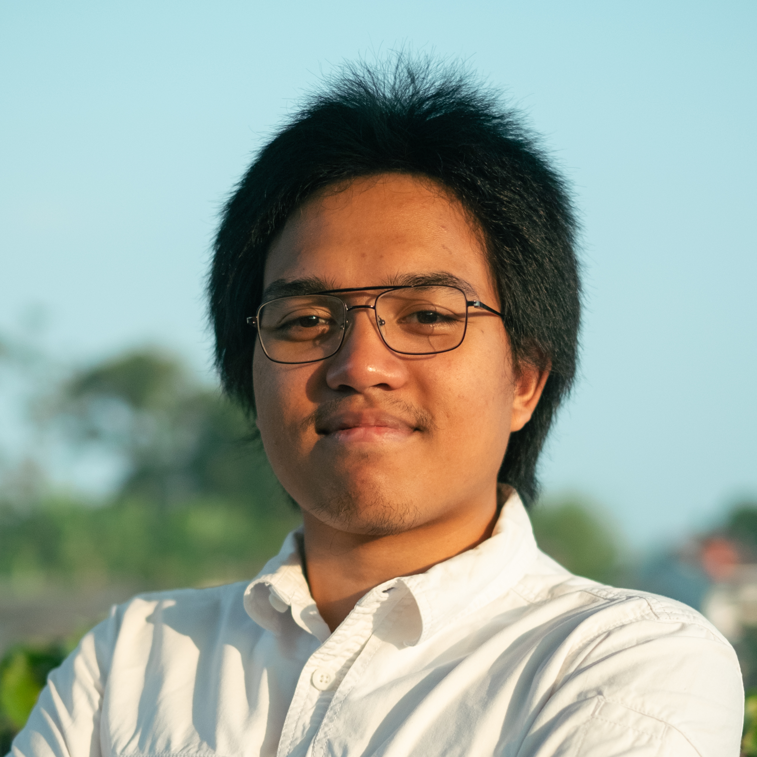 Hilmi Putra headshot.