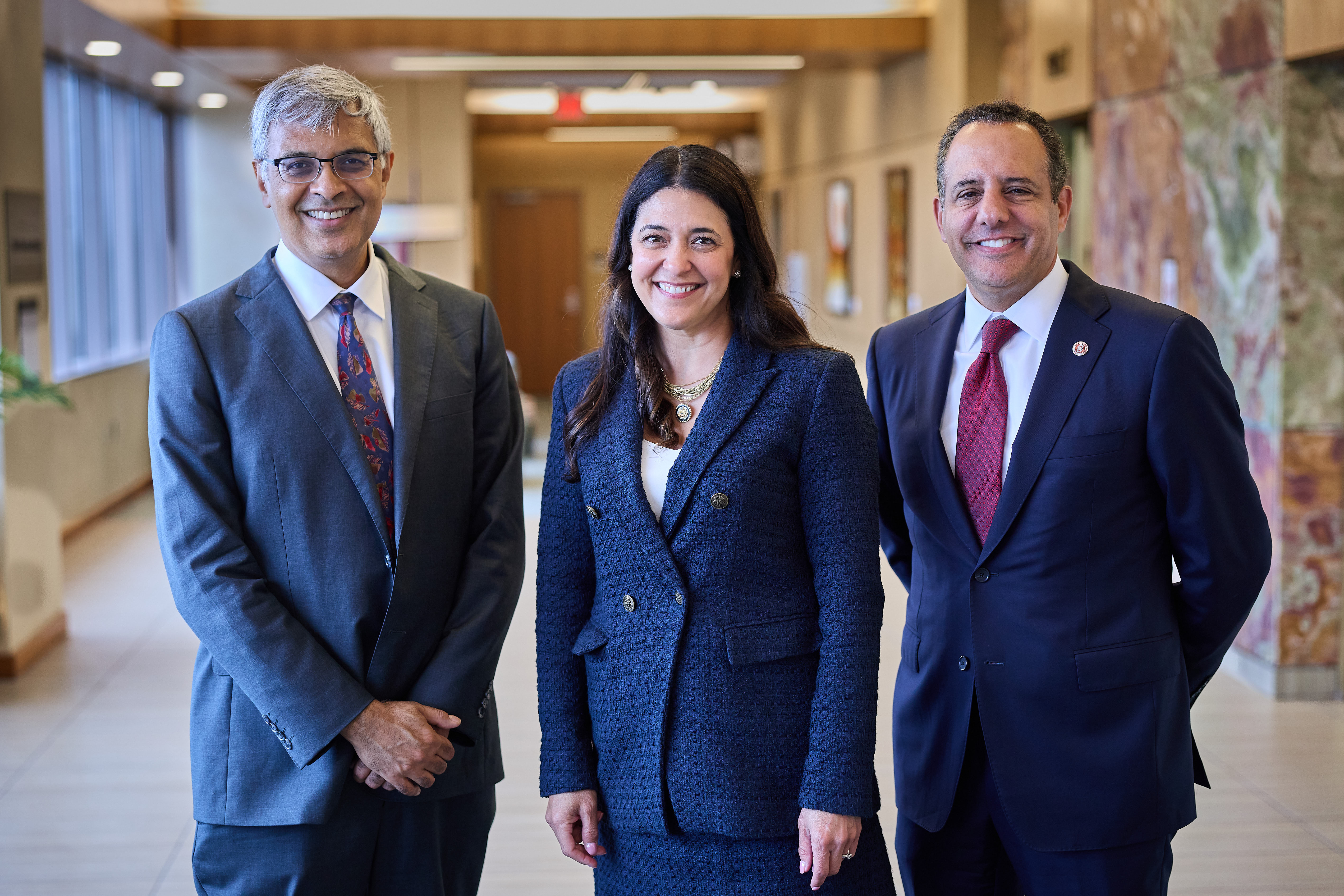 Gary Raskob OU Hosts NIH Leadership, Showcases Stephenson Cancer Center
