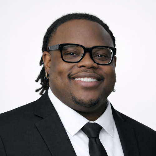 Headshot of Evan Bostic