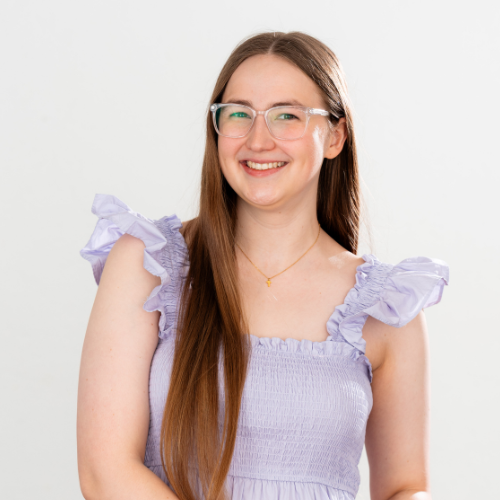 Photo of Jessica Steele.