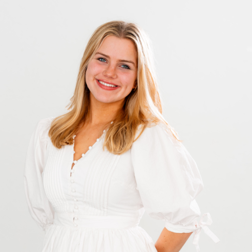 Photo of Lesley Hudspeth.