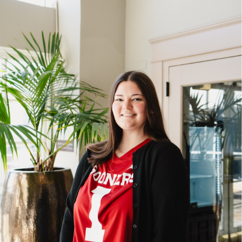 Photo of Mckenzie Brown.