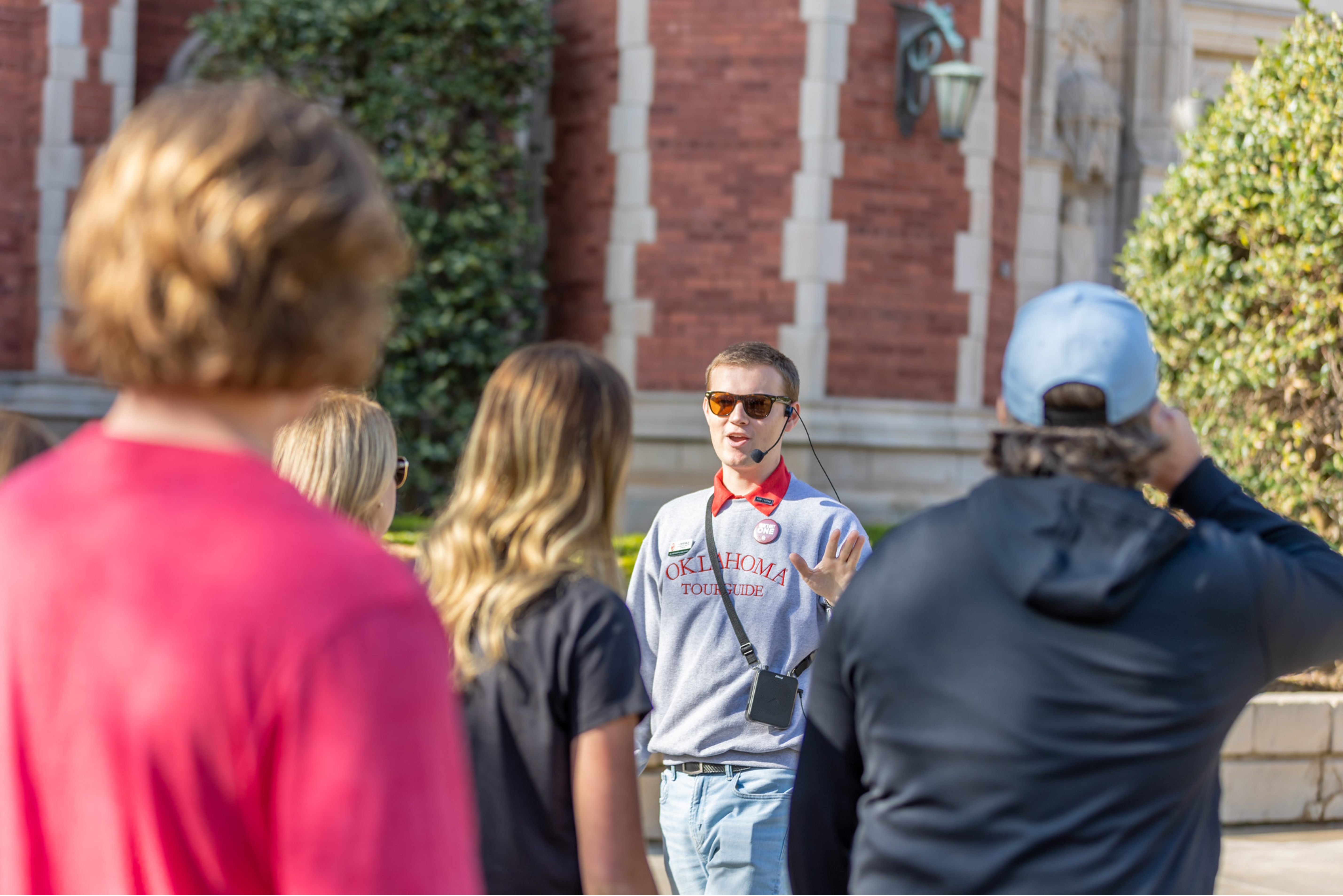 Campus tour in front of Evans Hall