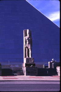Ramses Statue